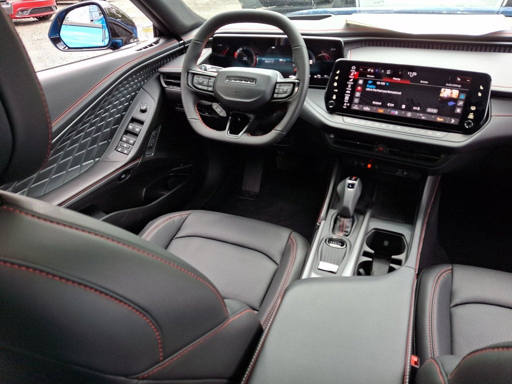 New 2026 Dodge Charger R/T AWD/4WD image 9
