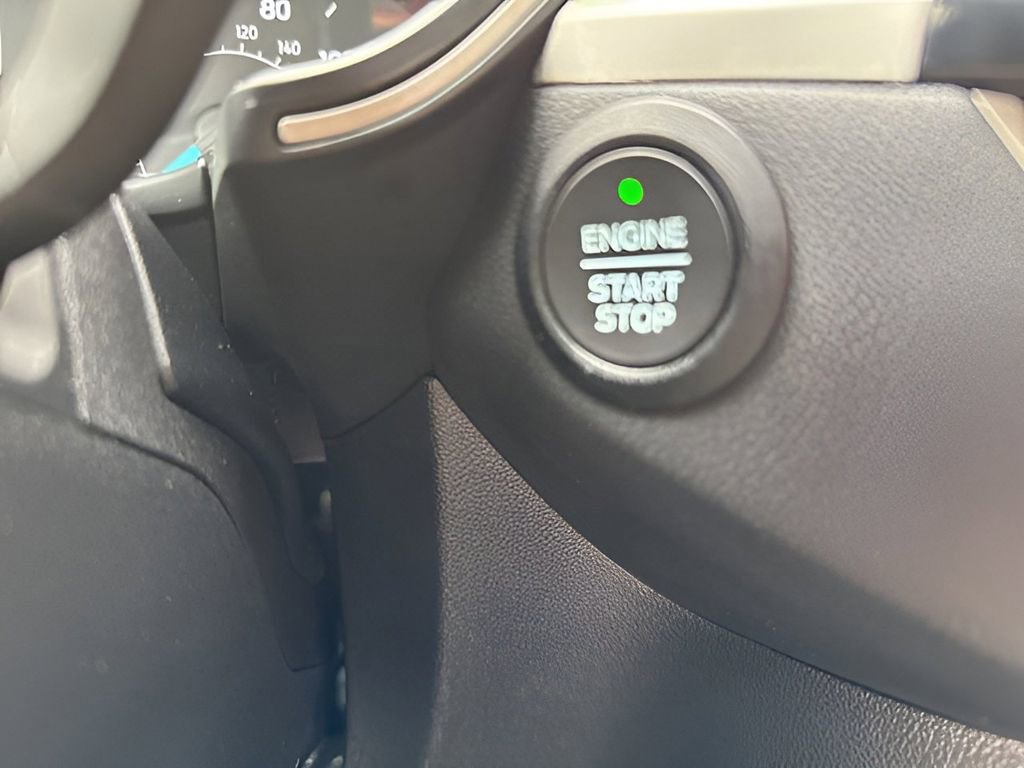 Used 2022 Ford Escape SE AWD/4WD image 23