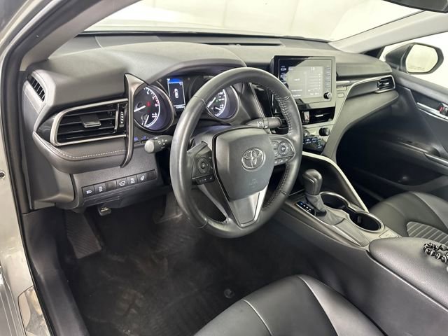 Used 2024 Toyota Camry SE image 13