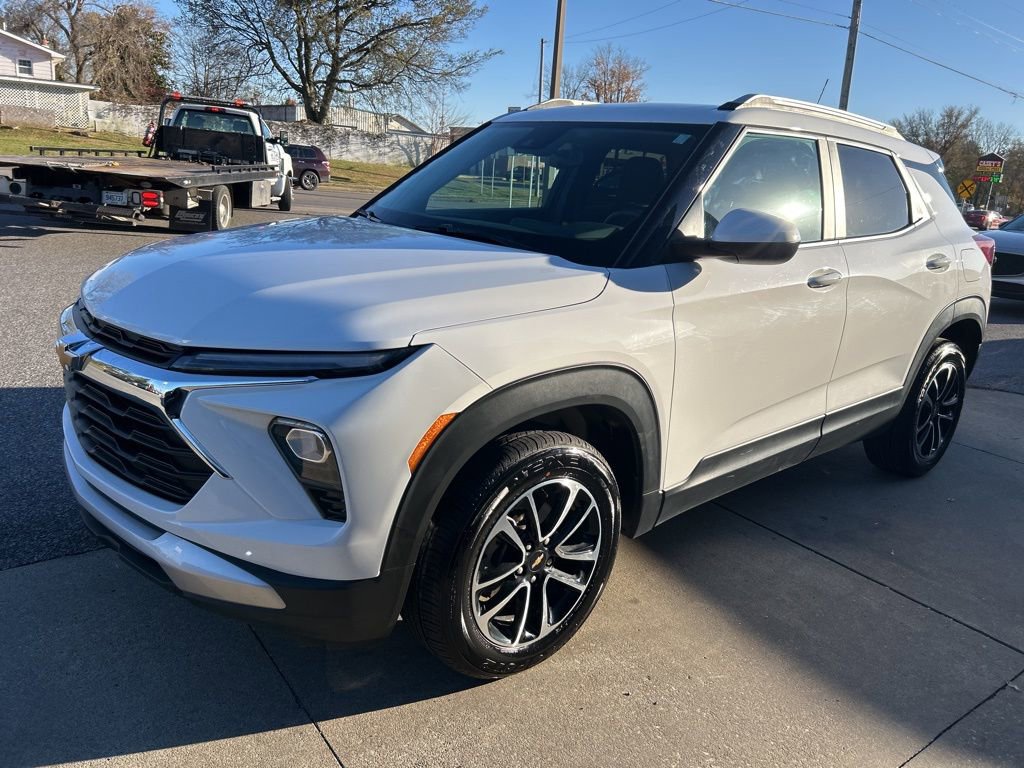Used 2024 Chevrolet TrailBlazer LT image 5