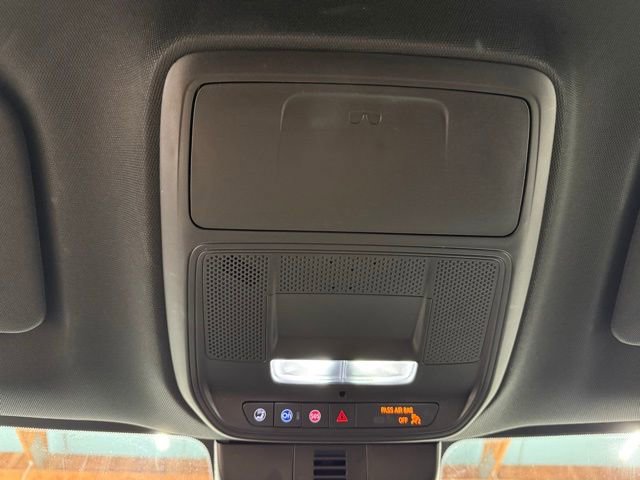 Used 2025 Buick Enclave Preferred image 18