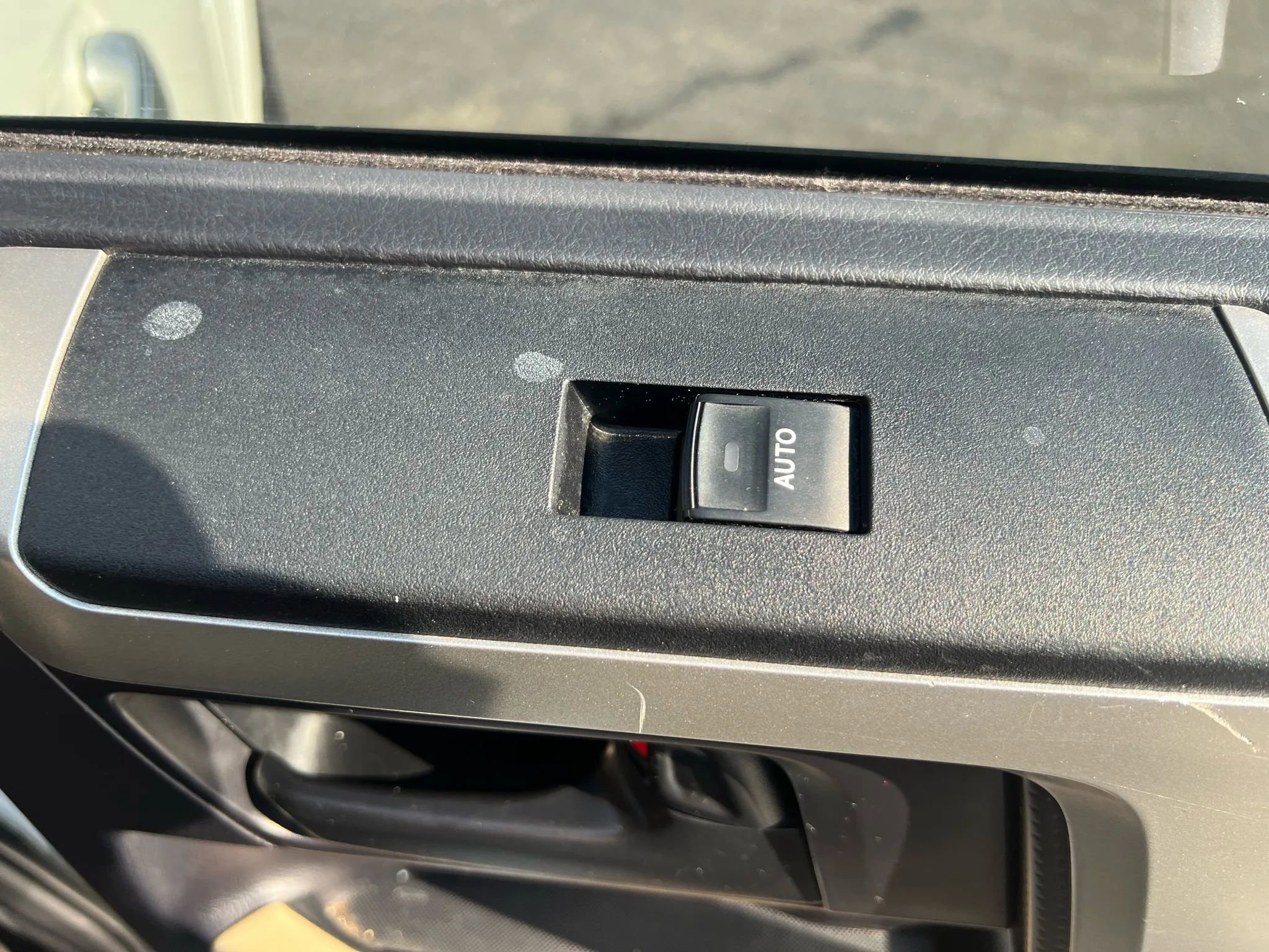 Used 2013 Toyota 4Runner SR5 image 33