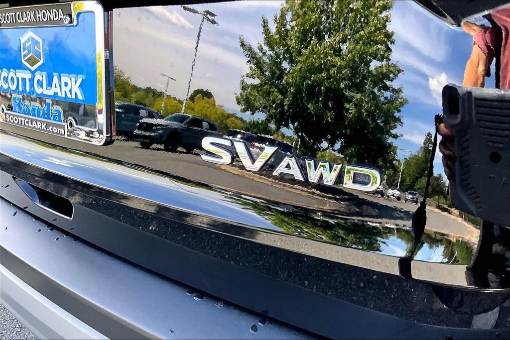 Used 2023 Nissan Rogue SV AWD/4WD image 24