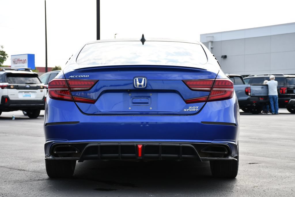 Used 2018 Honda Accord Sport image 6