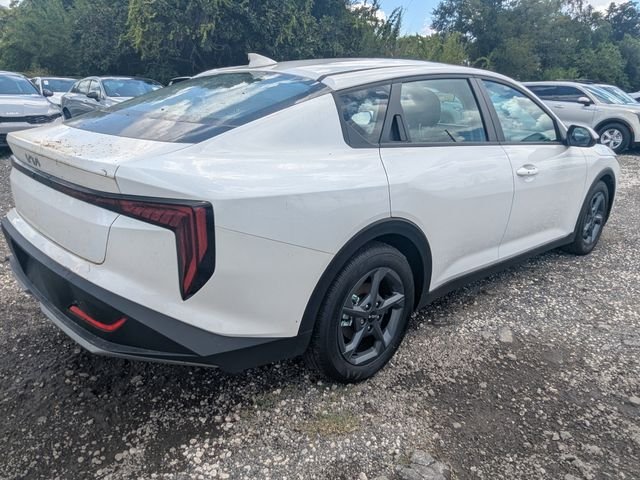 New 2026 Kia K4 FWD image 5