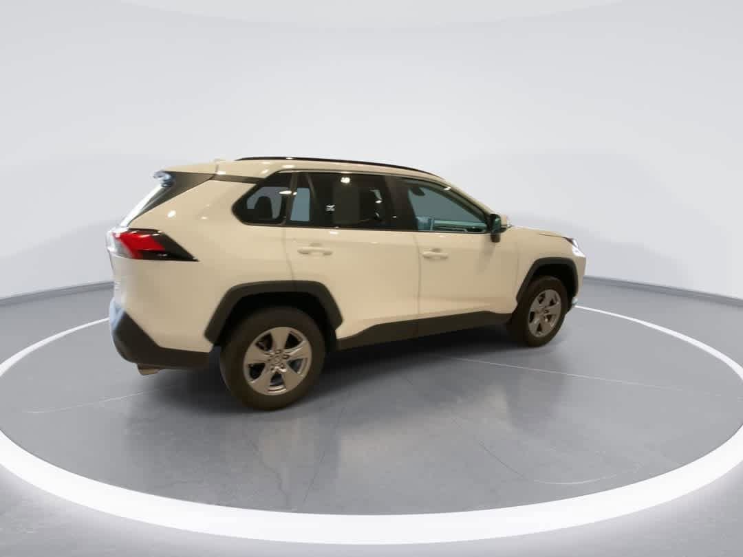 Certified 2025 Toyota RAV4 XLE AWD/4WD image 8