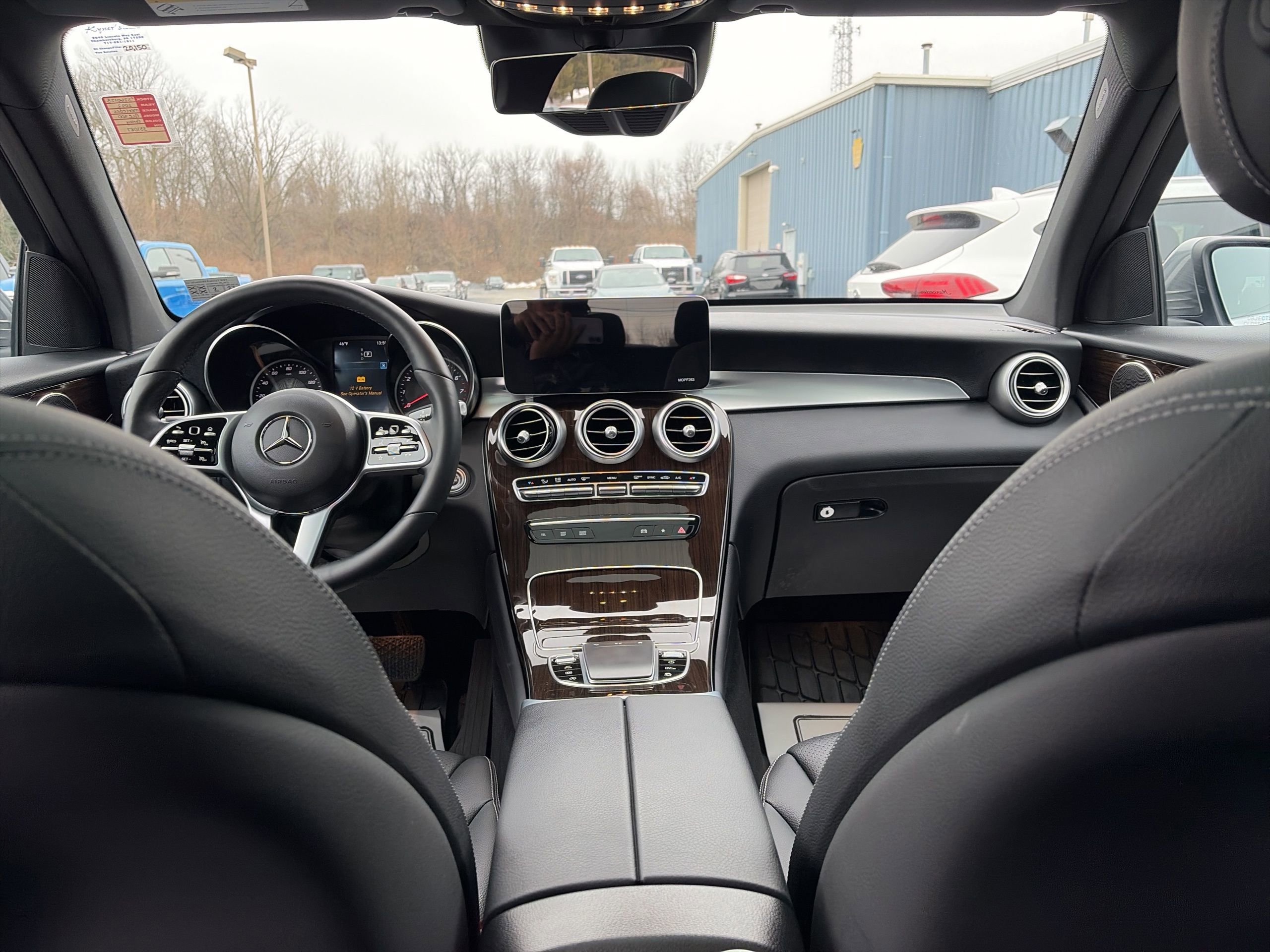 Used 2022 Mercedes-Benz GLC 300 4MATIC image 16