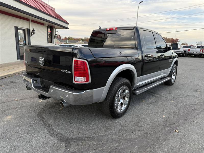 Used 2016 RAM 1500 Laramie w/ Convenience Group AWD/4WD image 5