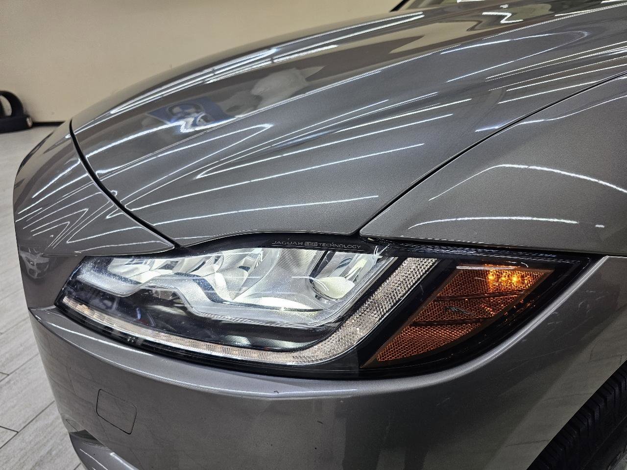 Used 2018 Jaguar F-PACE Prestige AWD/4WD image 10