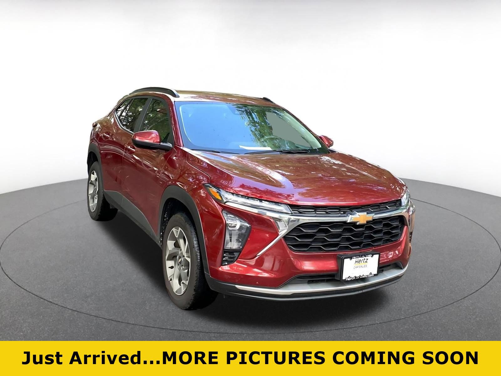 Used 2025 Chevrolet Trax LT