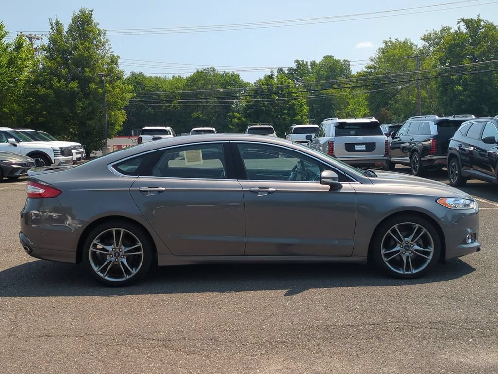Used 2013 Ford Fusion Titanium w/ Titanium Driver Assist Pkg AWD/4WD image 2