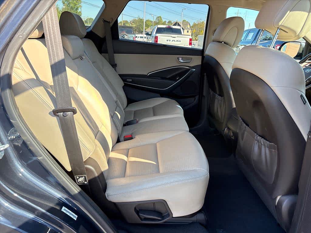 Used 2014 Hyundai Santa Fe GLS FWD image 7