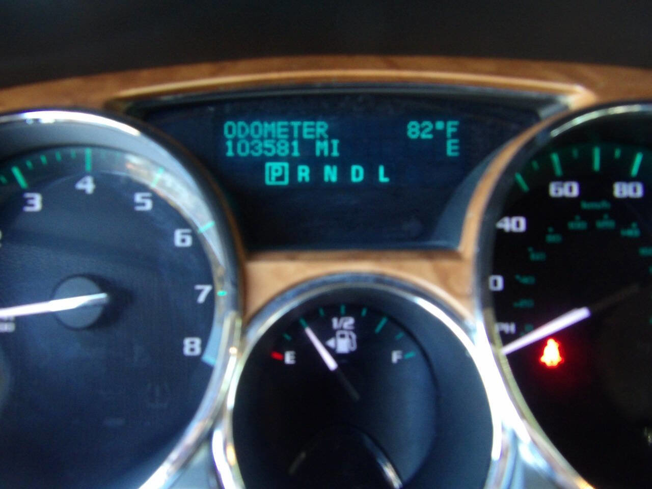 Used 2011 Buick Enclave CXL image 33