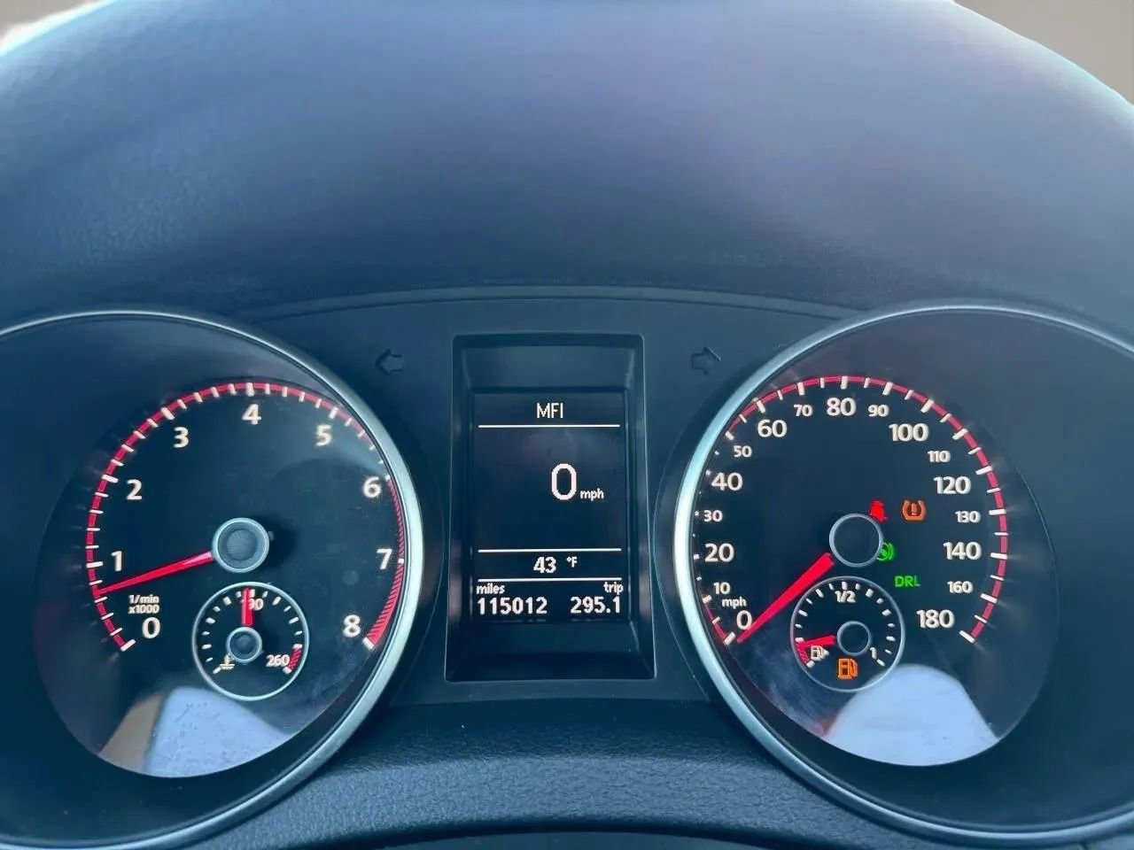 Used 2011 Volkswagen Golf 4-Door image 17