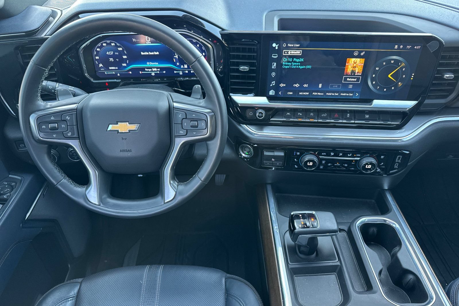 Used 2023 Chevrolet Silverado 1500 High Country w/ High Country Premium Package AWD/4WD image 16
