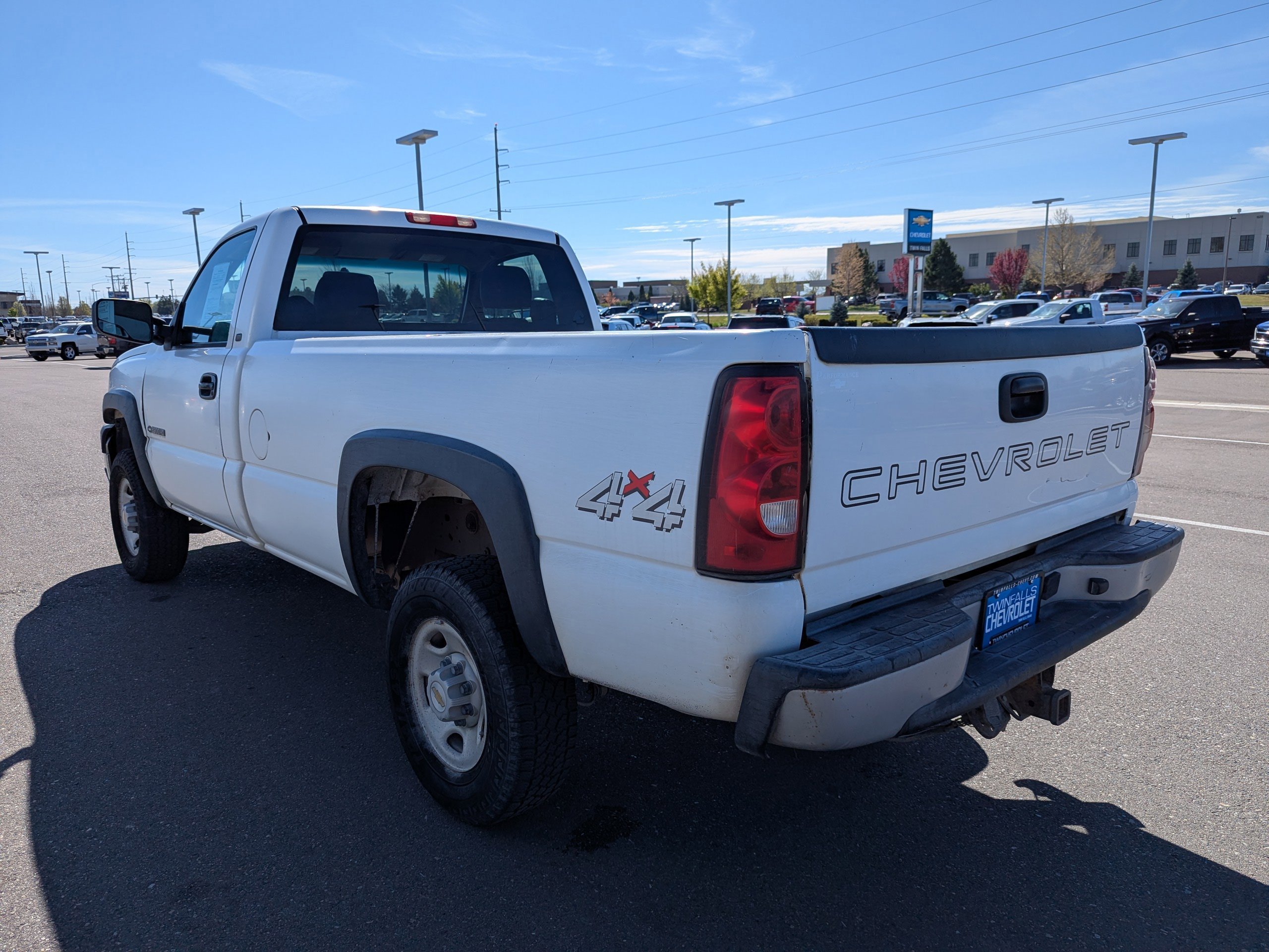 Used 2004 Chevrolet Silverado 2500 W/T image 19