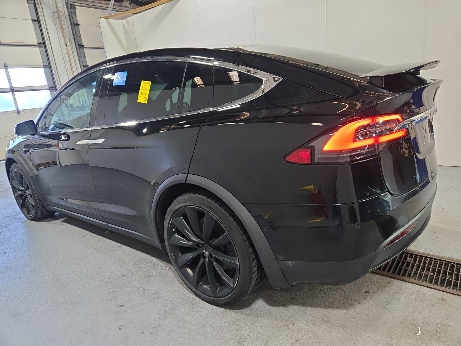 Used 2019 Tesla Model X Long Range image 4