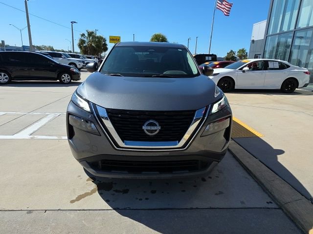Used 2023 Nissan Rogue S image 9