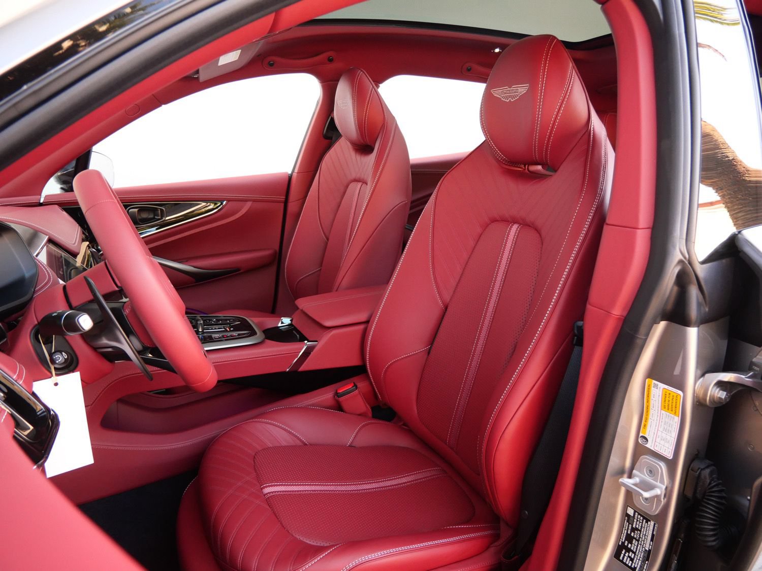 New 2026 Aston Martin DBX 707 AWD/4WD image 19