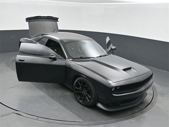 Used 2018 Dodge Challenger T/A image 50