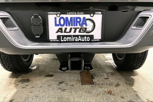 Used 2022 Jeep Gladiator Overland w/ Popular Equipment Package image 26