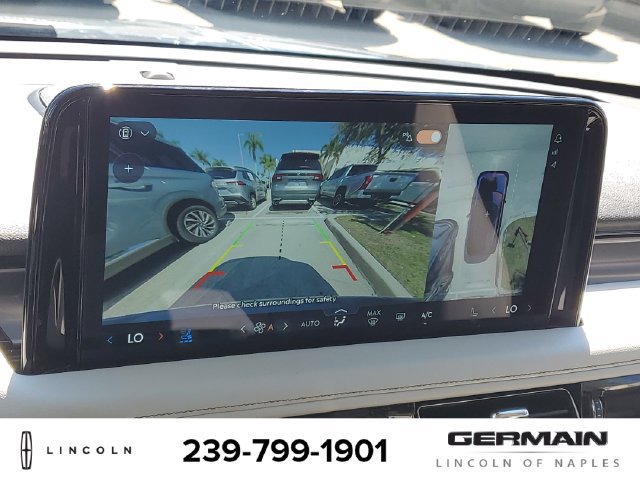 New 2026 Lincoln Aviator AWD w/ Jet Appearance Package image 25