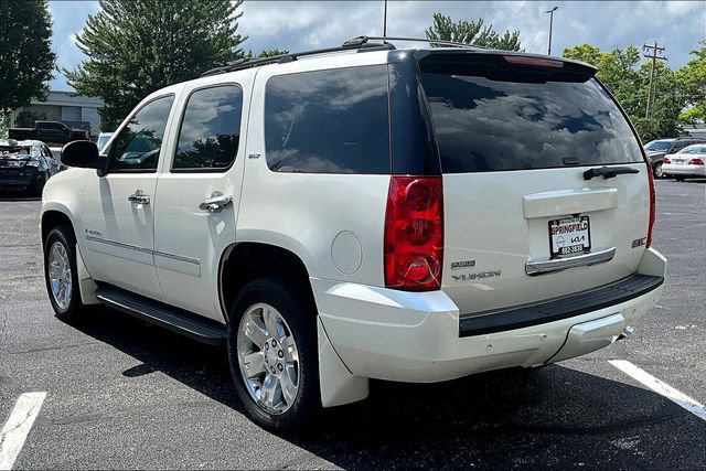 Used 2009 GMC Yukon SLT AWD/4WD image 3