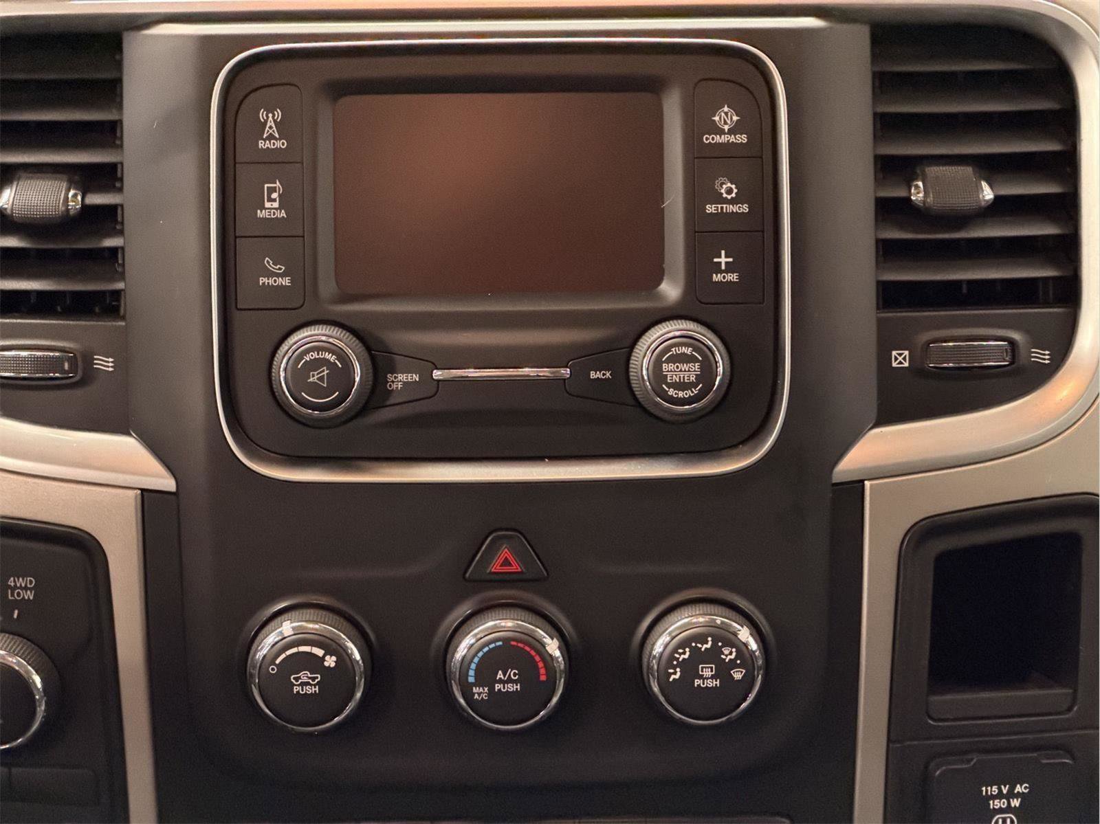 Used 2017 RAM 2500 SLT image 31