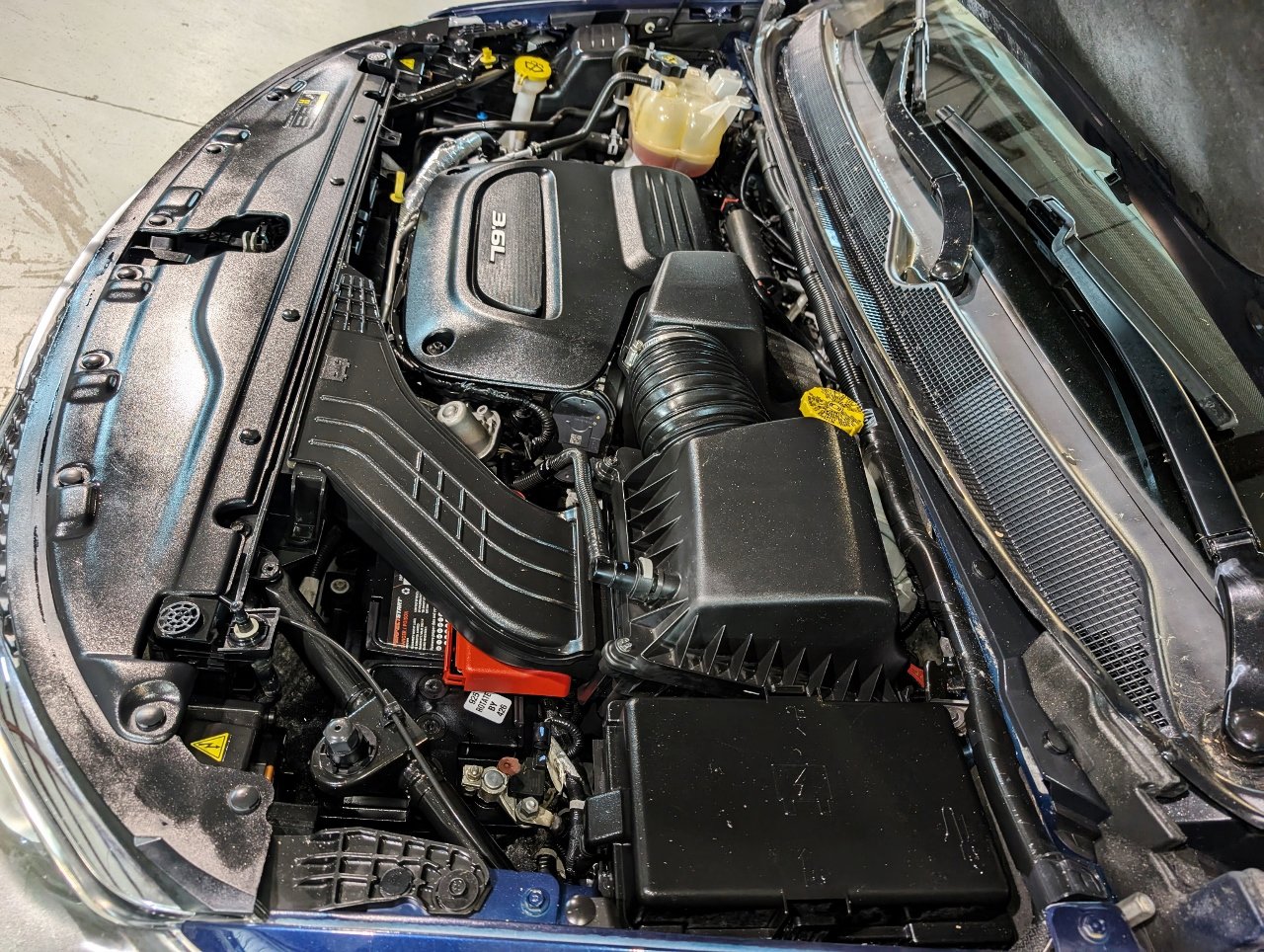 Used 2017 Chrysler Pacifica Limited image 67