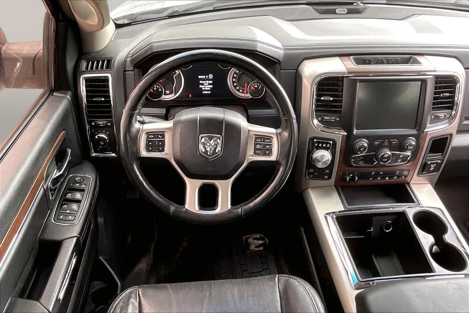 Used 2014 RAM 1500 Laramie w/ Convenience Group AWD/4WD image 6