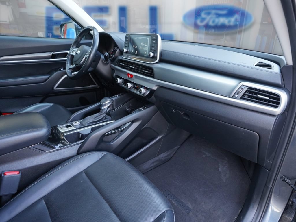 Used 2020 Kia Telluride S FWD image 30