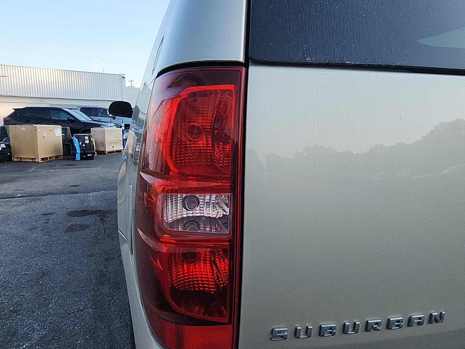 Used 2013 Chevrolet Suburban LS w/ Convenience Package 1 AWD/4WD image 10