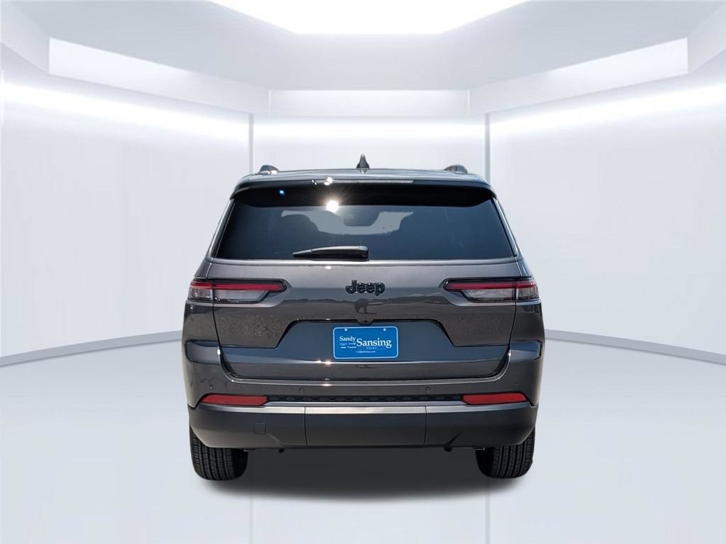New 2026 Jeep Grand Cherokee L 2WD image 5