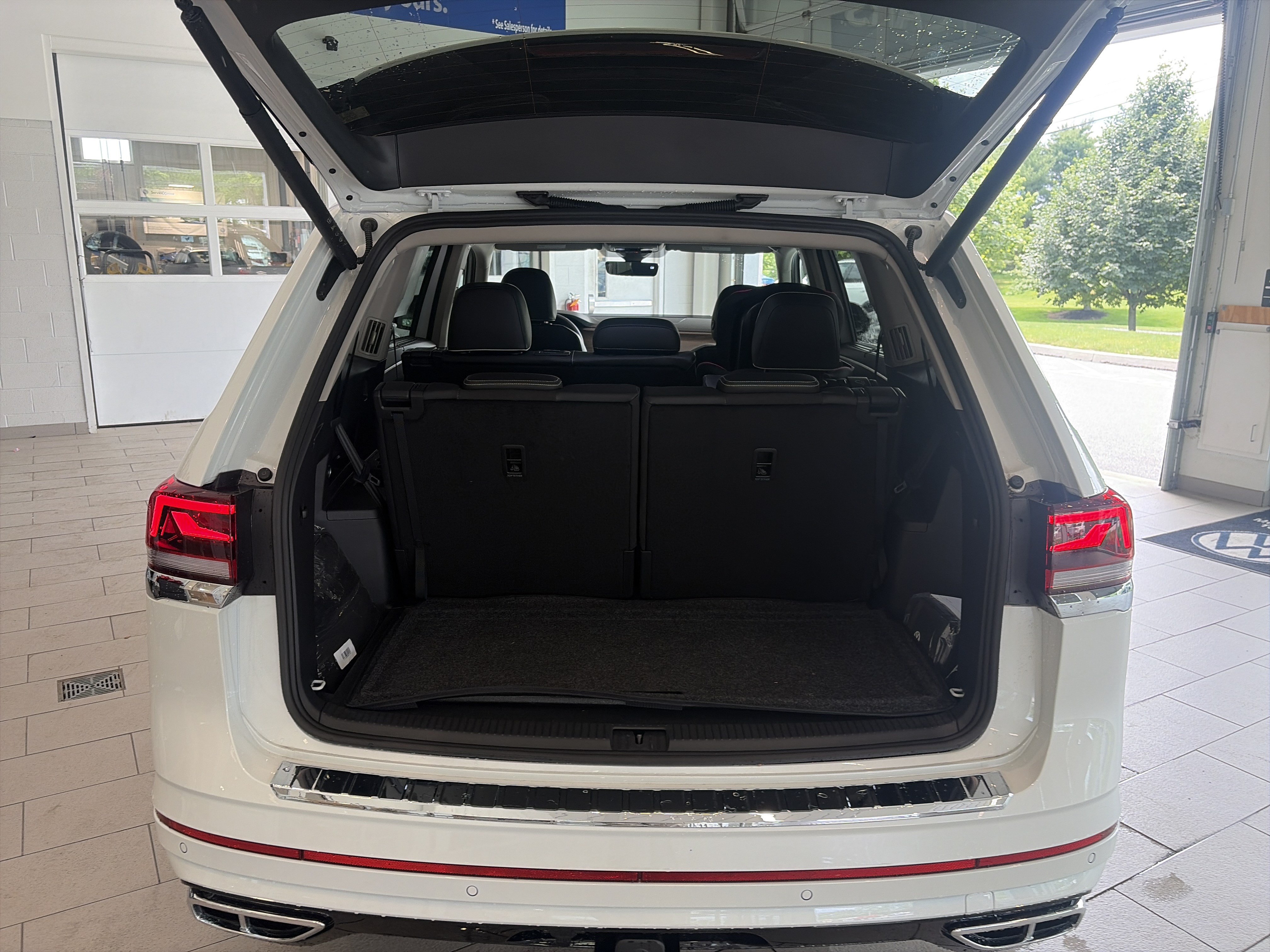 New 2026 Volkswagen Atlas SEL Premium R-Line AWD/4WD image 21