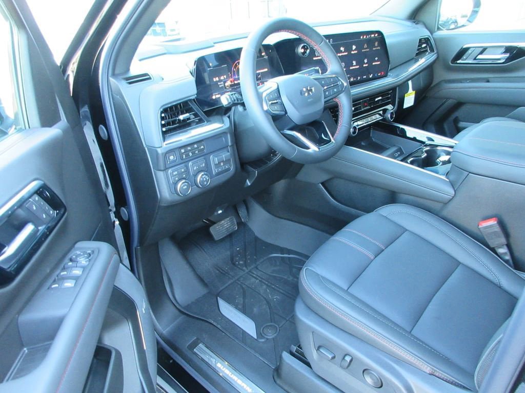 New 2026 Chevrolet Suburban RST image 14