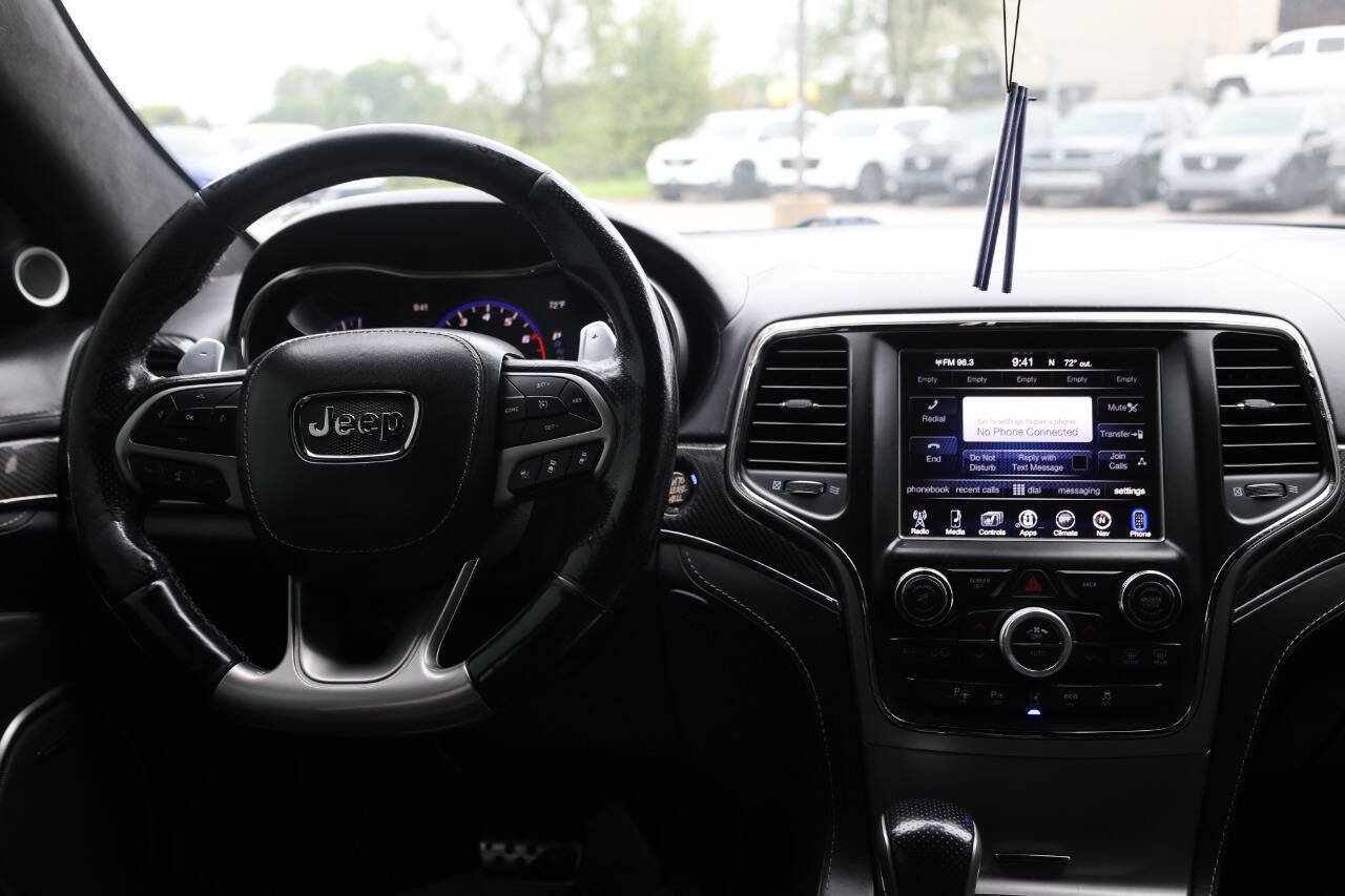Used 2017 Jeep Grand Cherokee SRT AWD/4WD image 24