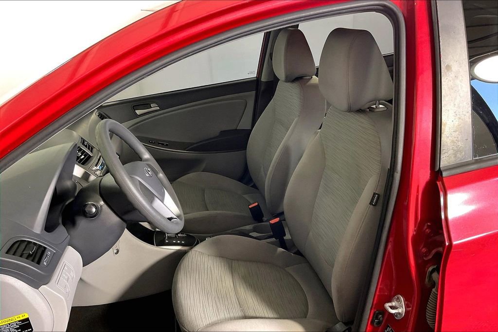 Used 2017 Hyundai Accent SE image 34