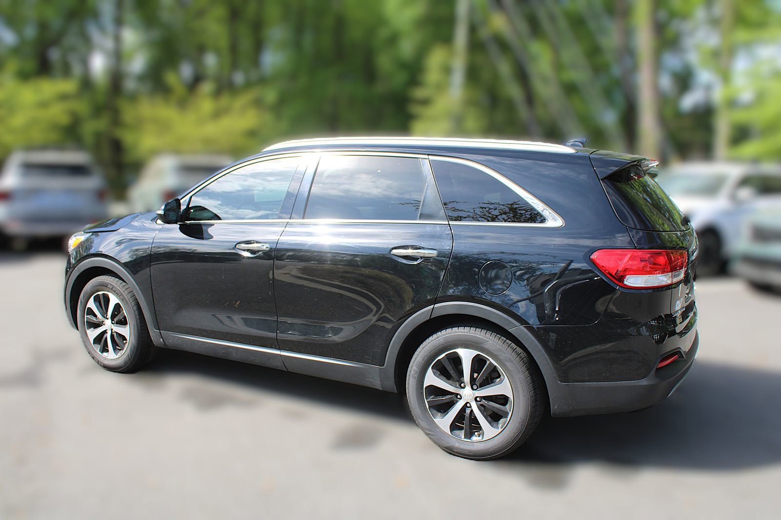 Used 2016 Kia Sorento EX image 6