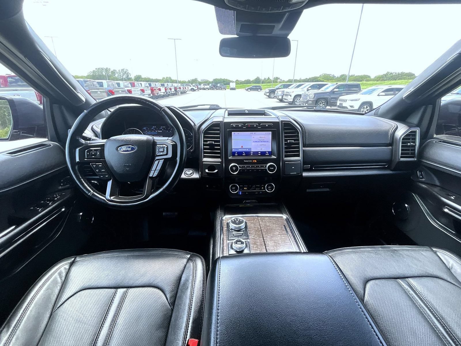 Used 2020 Ford Expedition Limited AWD/4WD image 13