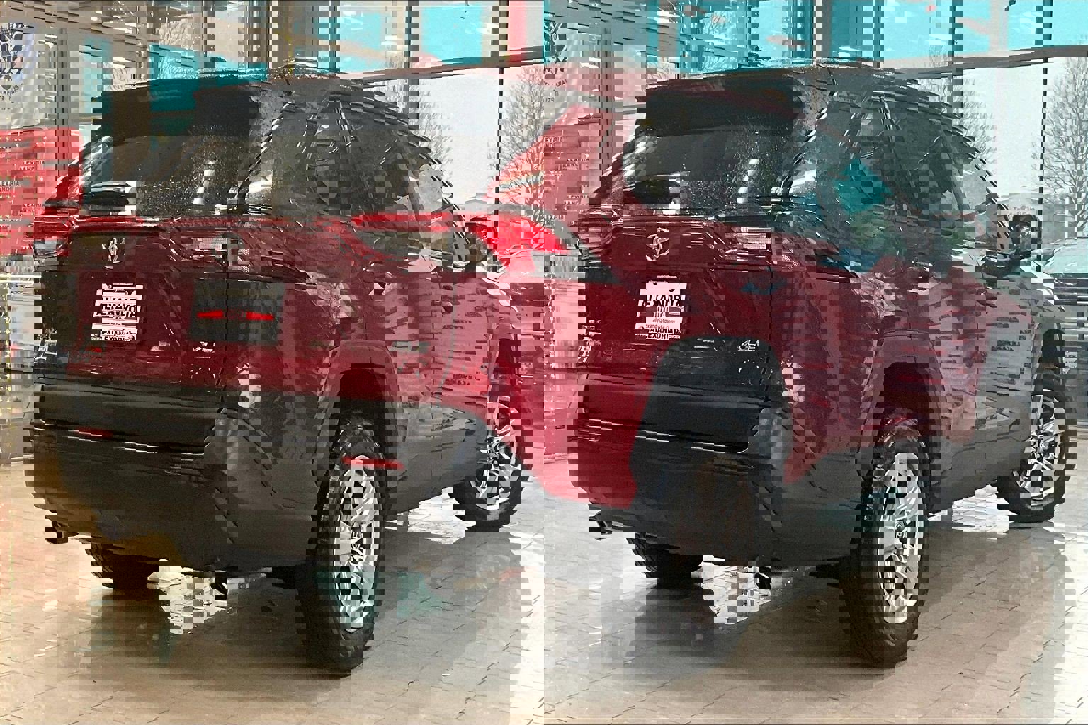 Used 2023 Toyota RAV4 XLE image 12