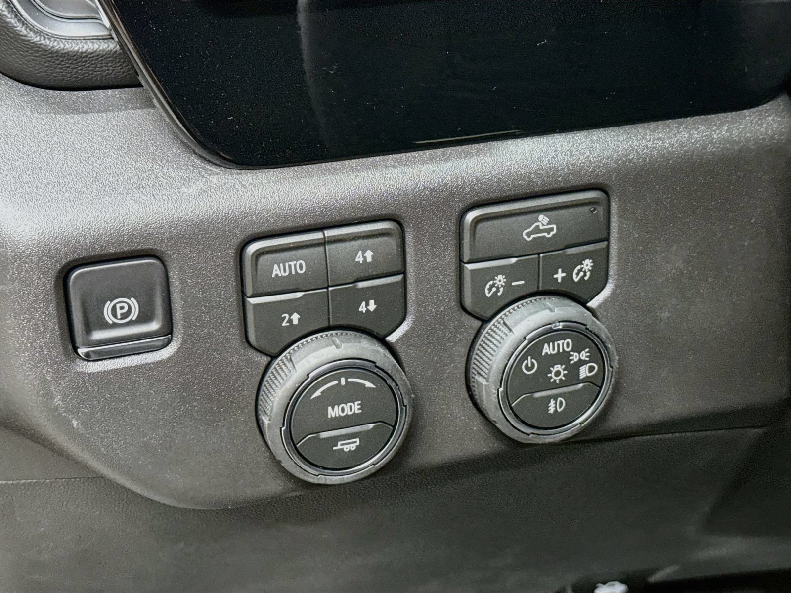 New 2026 Chevrolet Silverado 1500 RST AWD/4WD image 11