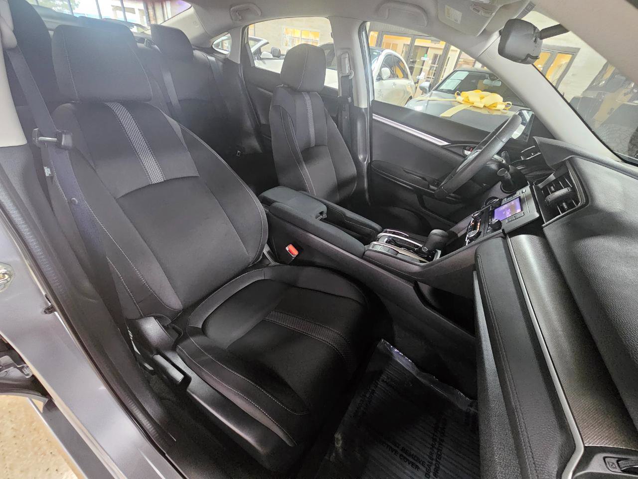 Used 2020 Honda Civic LX image 10