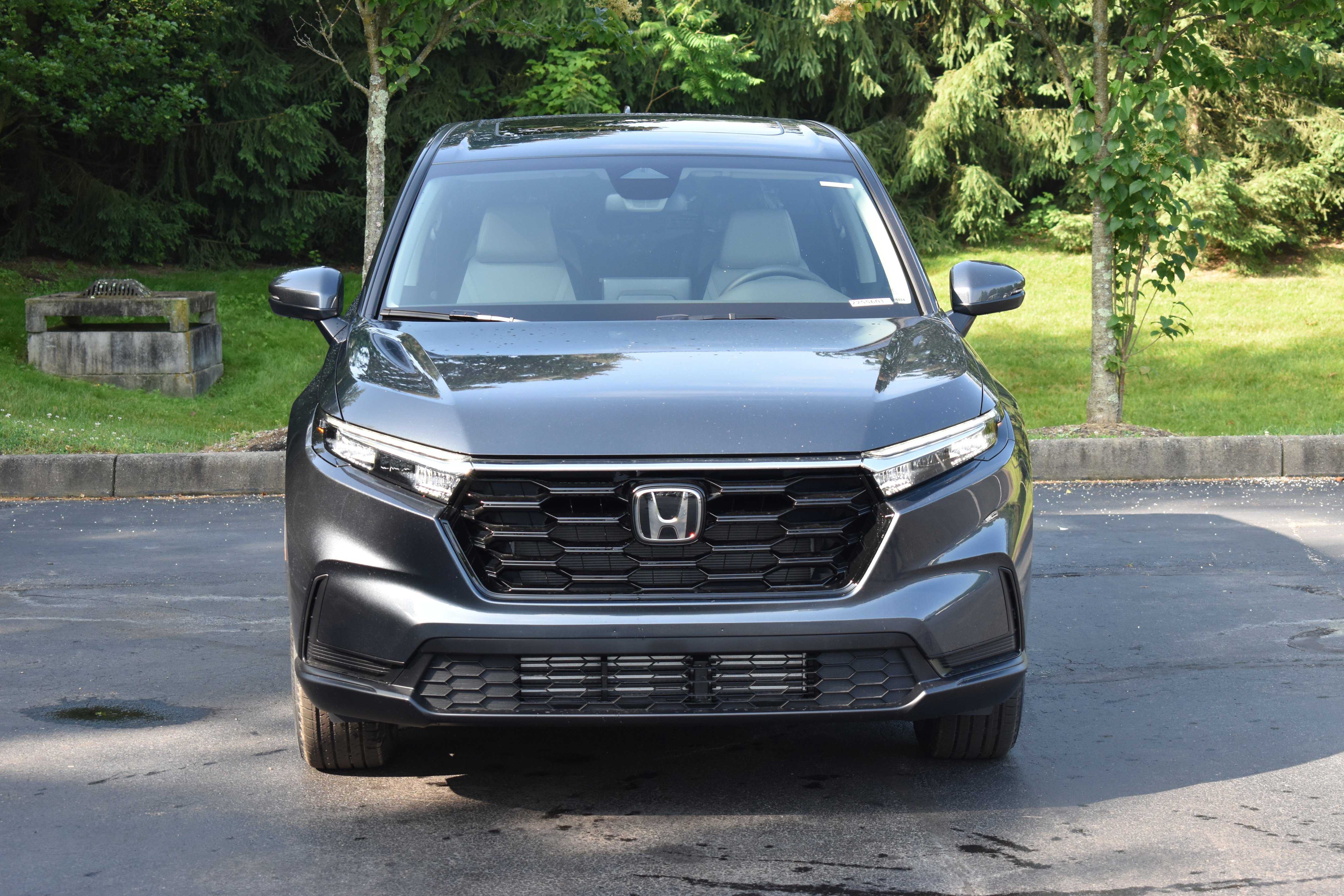 New 2026 Honda CR-V EX image 2