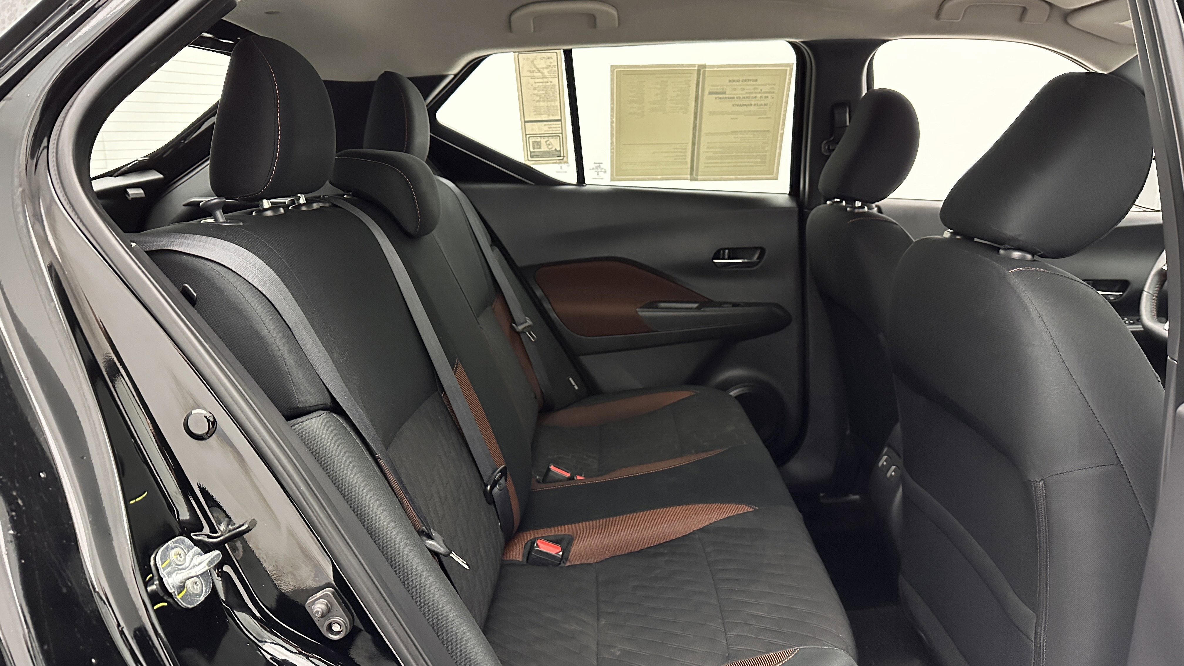 Used 2024 Nissan Kicks SR FWD image 30