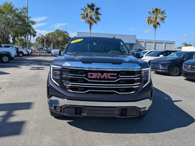 Used 2023 GMC Sierra 1500 SLT w/ SLT Premium Package image 9