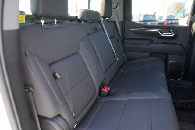 Used 2025 GMC Sierra 1500 Elevation image 16