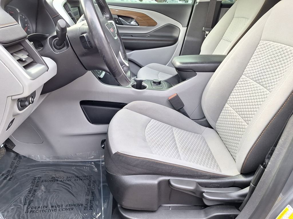 Used 2021 GMC Terrain SLE image 11