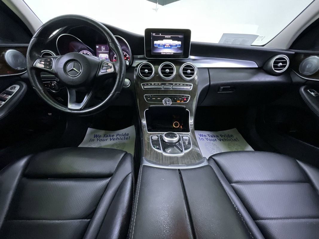 Used 2018 Mercedes-Benz C 300 4MATIC Sedan w/ Premium Package image 18