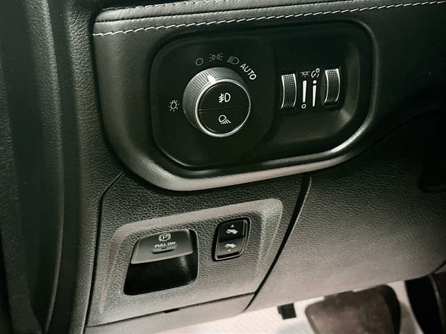 Used 2020 RAM 1500 Limited image 11