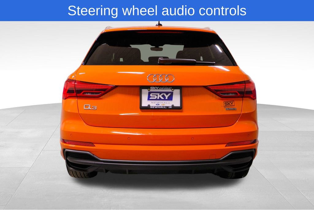 Used 2025 Audi Q3 2.0T Premium image 6